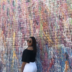 Meet your Posher, Ariatney